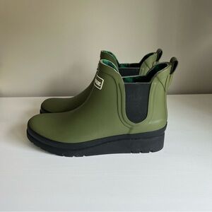 Brand New Barbour rain bootie UK size 6 US size 8
